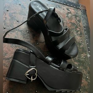 Lamoda open toe shoes